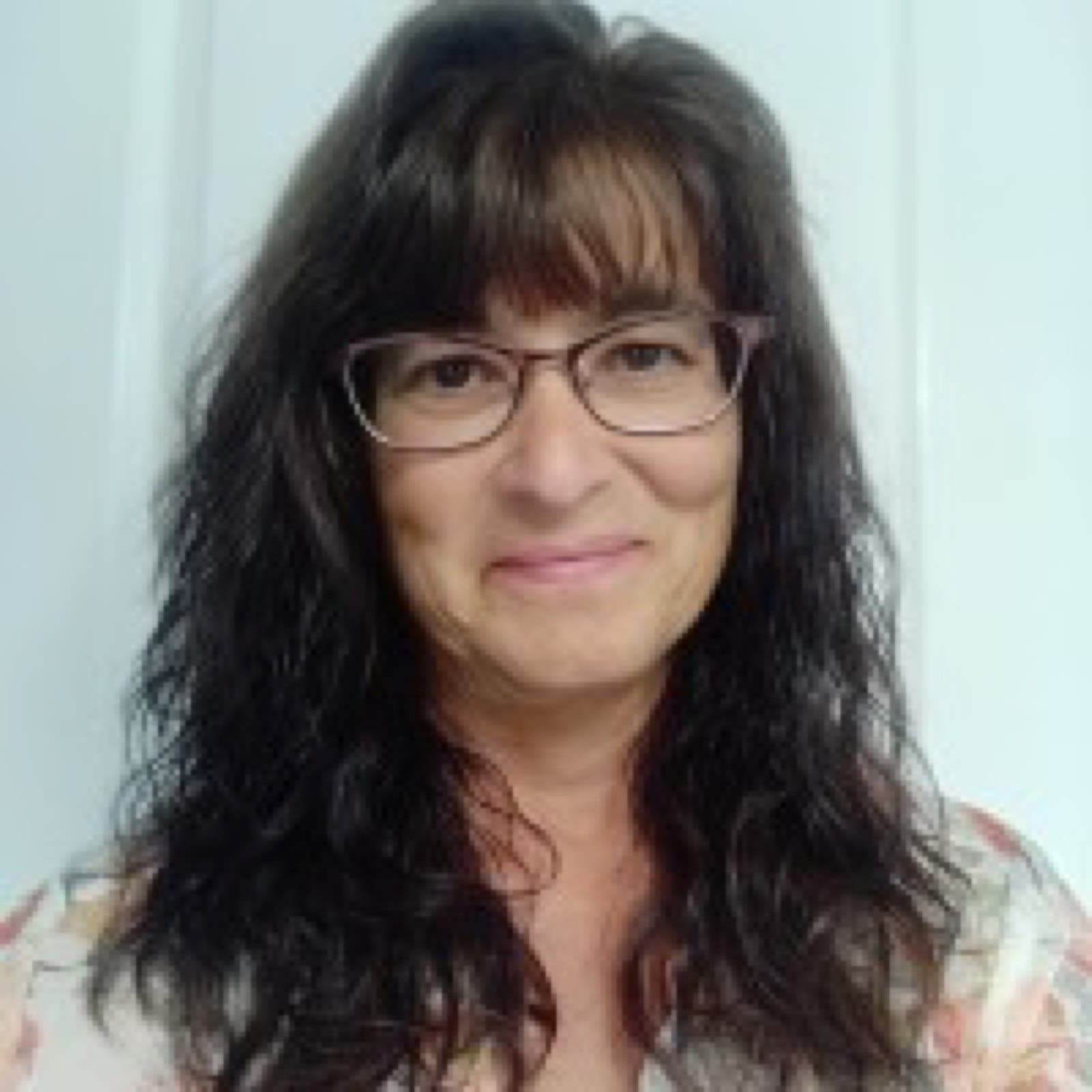 DD Donna Dennis